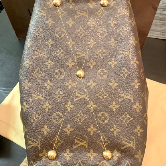 Lous Vuitton 💕 Tívoli GM 💕 100% Authentic - Picture 7 of 8